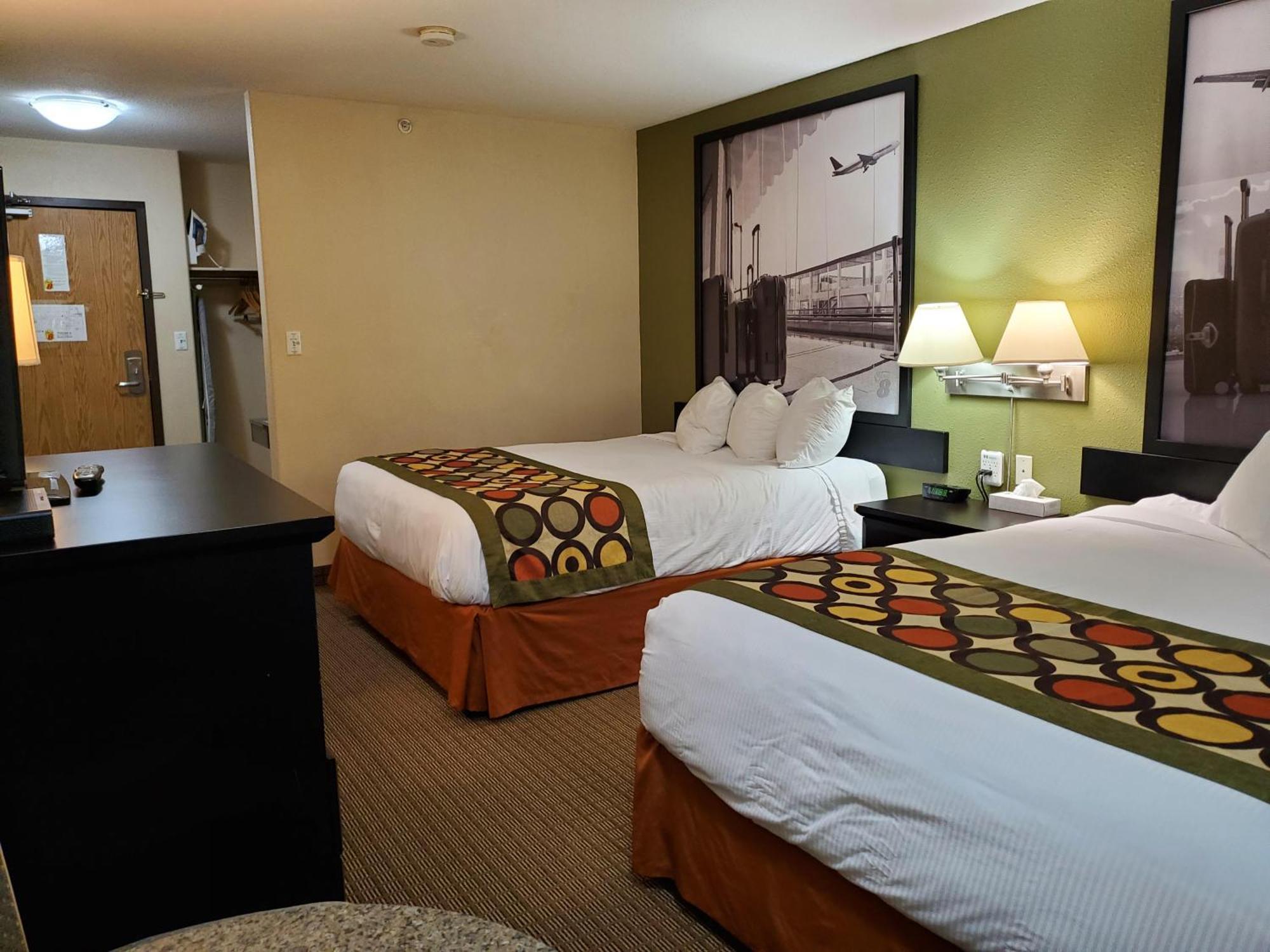 Super 8 By Wyndham Edmonton International Airport Hotel Leduc Exterior foto